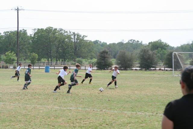 2011/04(April)/soccer/640x480_2011-04-30-Soccer Tournament-170.JPG